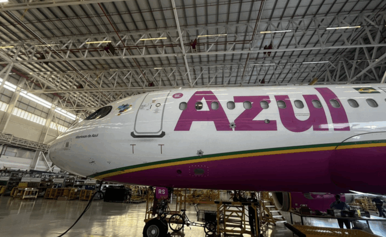 15 anos da campanha que fez a Azul adotar o rosa