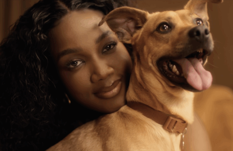 VELUDO Filmes produz clipe de IZA para Netflix