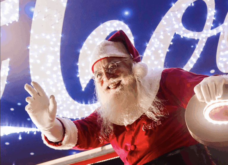 Caravanas de Natal da Solar Coca-Cola percorrem Brasil