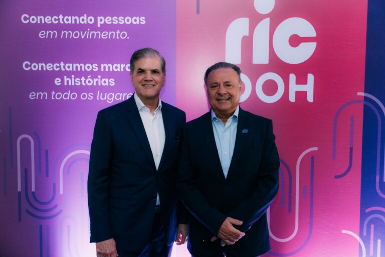 Painéis digitais da Ric OOH inovam no Paraná