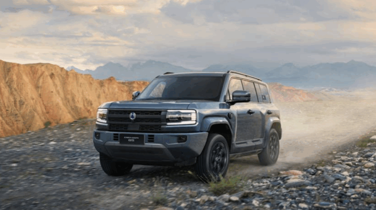 B5 é SUV off-road de luxo da chegada da Denza no Br