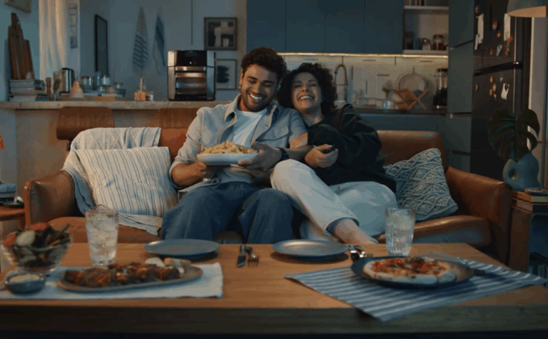 Britânia leva Air Fryer ao Universo do Streaming