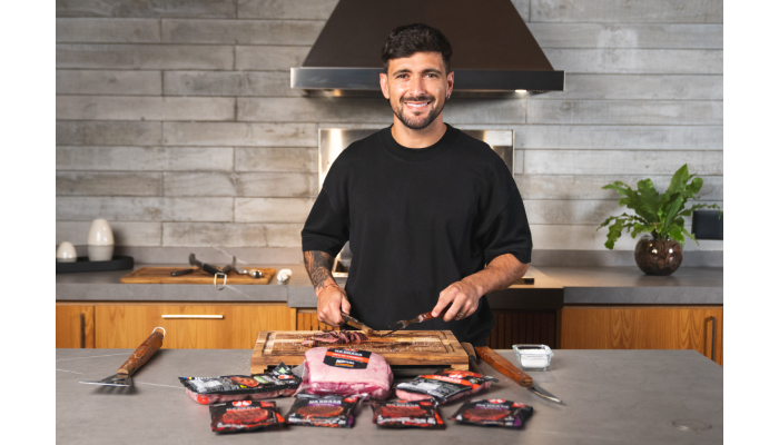 Arrascaeta convida atacante Pedro para churrasco Perdigão