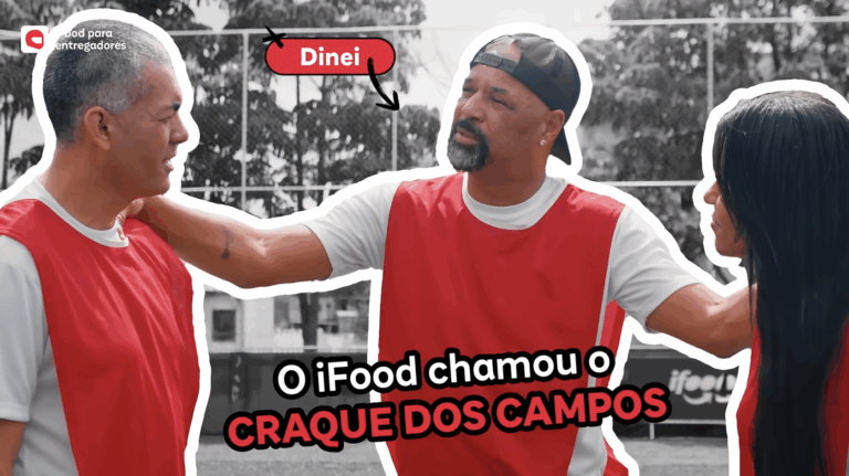 Dinei veste a camisa do iFood