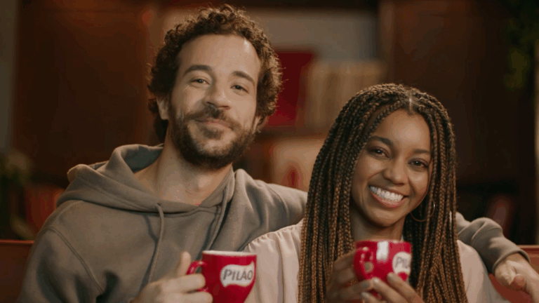 Pilão dá “boa noite” em despedida de William Bonner