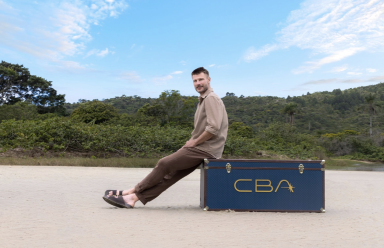  Rodrigo Hilbert estrela campanha da CBA Empreendimentos