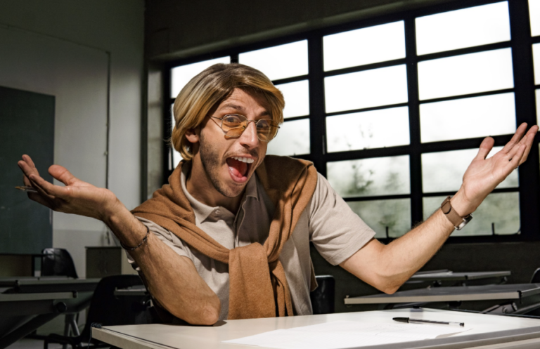 Anhanguera lança campanha para bolsas de estudo