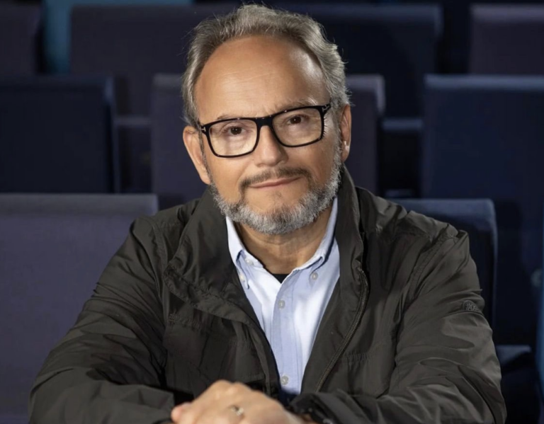 Ernesto Paglia é o novo apresentador do Roda Viva