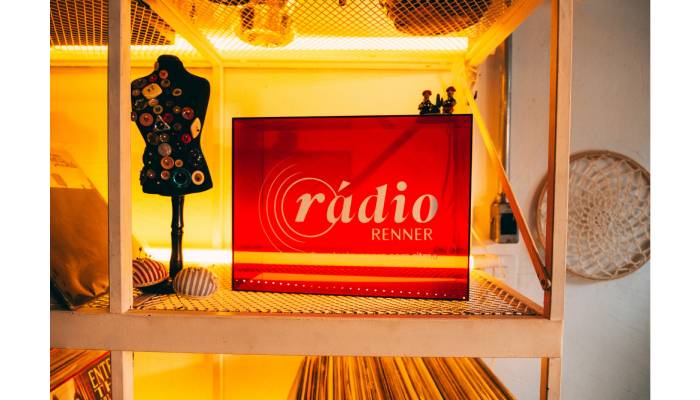 Rádio Renner leva sets de mulheres DJs da loja física ao YouTube