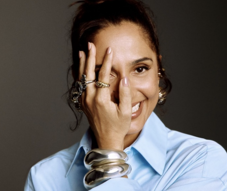 Camila Pitanga estrela “Ria com Alma” da Riachuelo