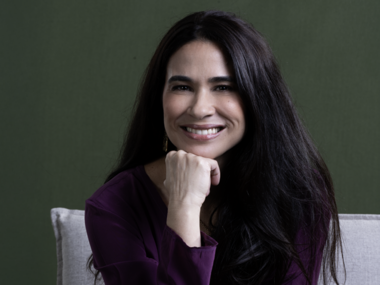 Sankhya anuncia nova CMO para acelerar expansão