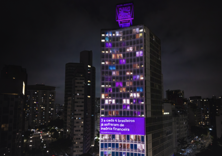 Nubank lança posicionamento “Faz Valer”