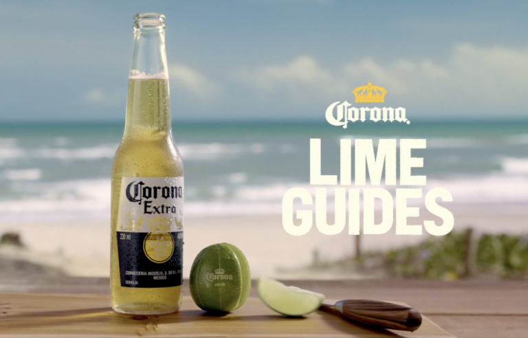 Corona assegura o corte ideal no ritual do limão