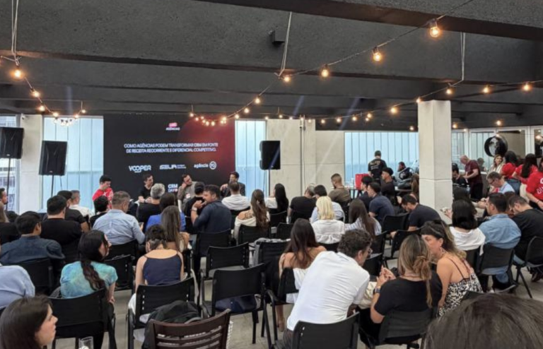 Dinamize lança CRM e Dashboard