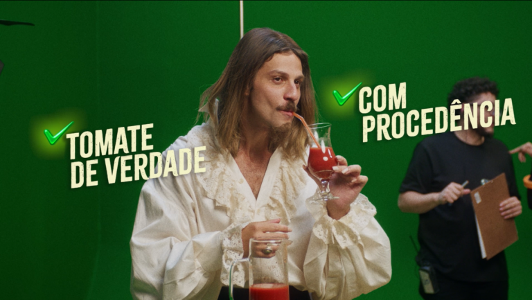 Chay Suede vira vampiro em filme de Pomarola
