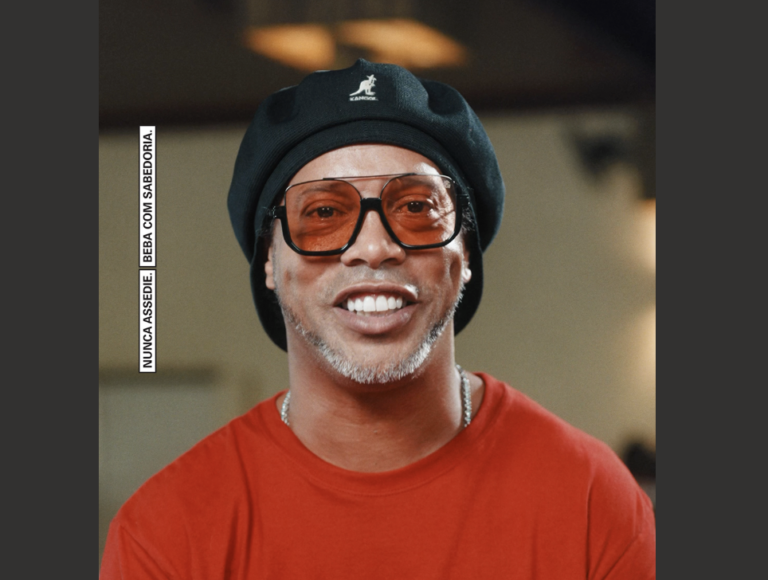 Itaipava convoca Ronaldinho Gaúcho para ser embaixador da marca