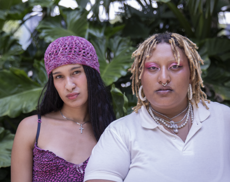 VML forma nova dupla na criação