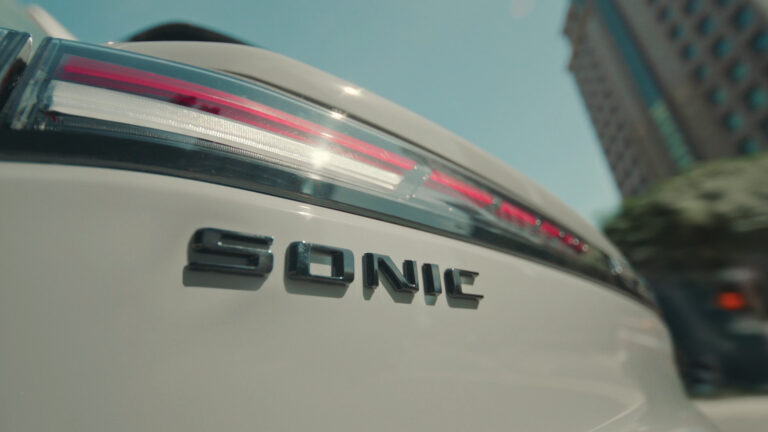 Chevrolet lança novo Sonic em campanha da WMcCann