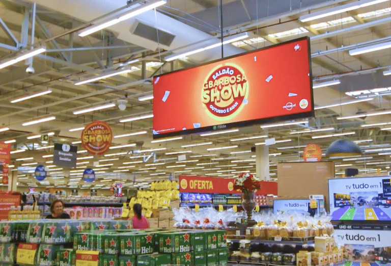 Cencosud amplia retail media para mais de 1,3 mil telas