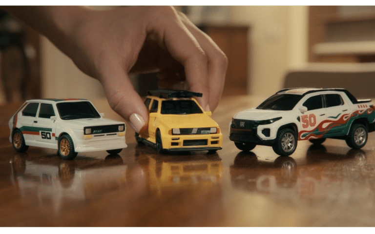 Fiat promove miniaturas em campanha criada pela Leo