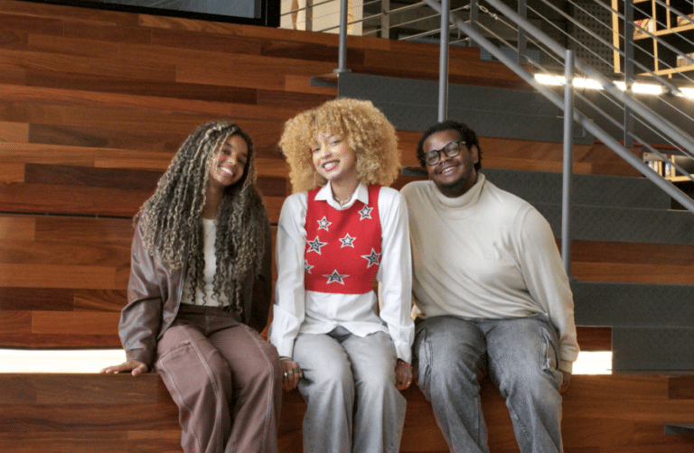 FutureBrand recebe novos talentos pelo programa Embrace