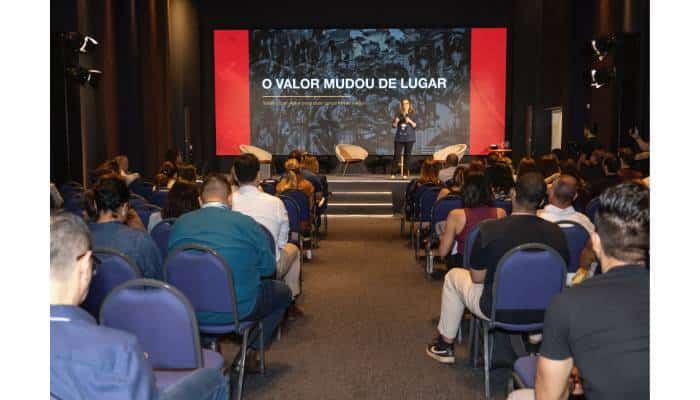 Fórum APCM debate humanidades, gestão e desafios da comunicação