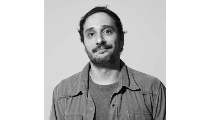 Pedro Coutinho da DLKTSN retoma carreira solo na direção publicitária