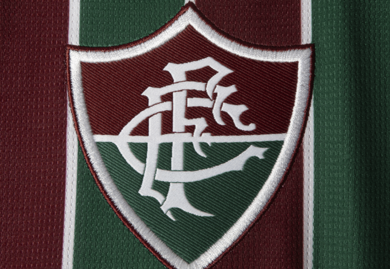 Fluminense e PUMA apresentam versão de manga longa