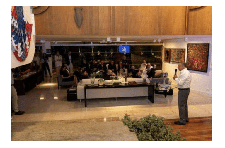 Evento mostra que o futuro da comunicação é hiperlocal